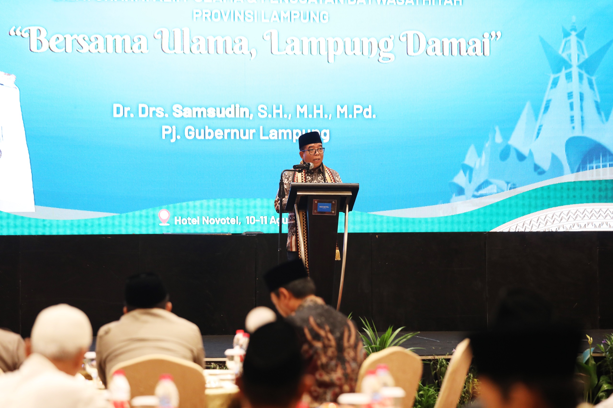 Pj. Gubernur Samsudin Buka Silaturahmi Alim Ulama dan Penguatan Da’i Wasathiyah MUI Lampung