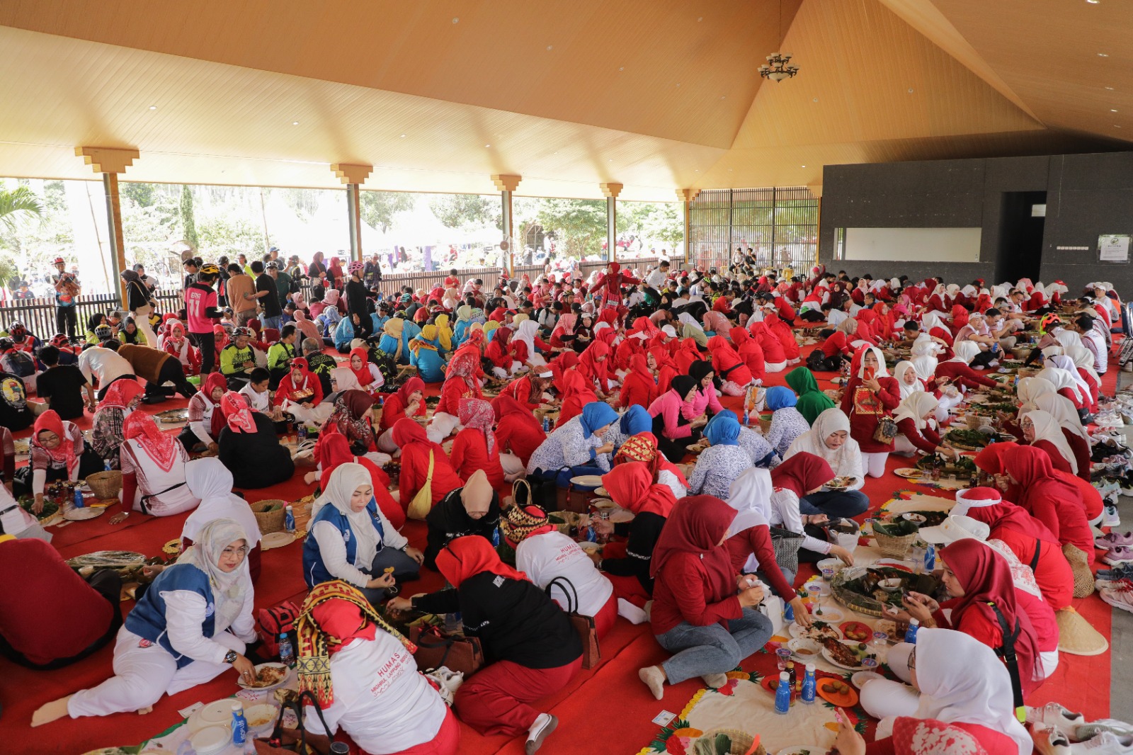 Festival Nyeruit Lampung Bersama Pj. Gubernur Samsudin diikuti 2000 Warga 