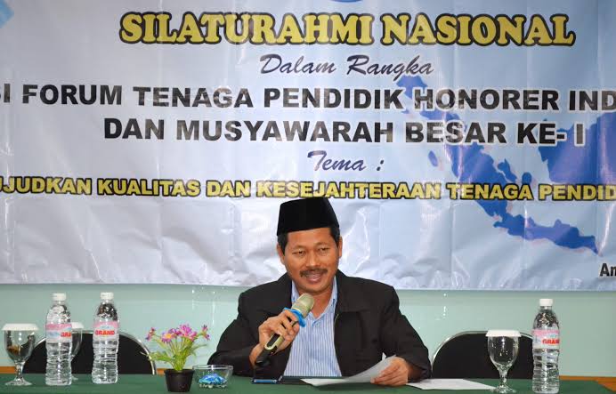 Opini: Ulama dan Pendidikan: Membangun Generasi Cerdas dan Berakhlak