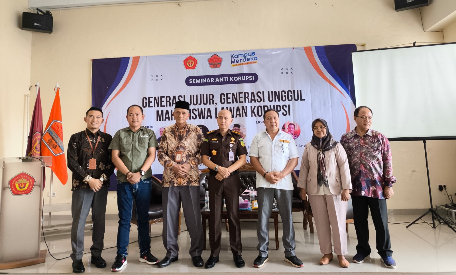 Membangun Generasi Berintegritas: HIMA Bisnis UTB Gelar Seminar Anti Korupsi