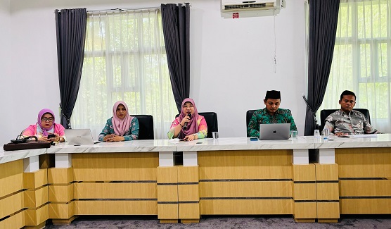Diskusi Dosen Fakultas Syariah Seri Ketujuh Bedah Fikih Rokok dalam Perspektif Jaringan dan Ekologi