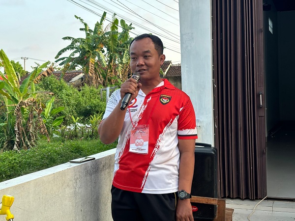 Aiptu Teguh Budiarso Apresiasi Tertib dan Amannya Jalan Sehat RT 09
