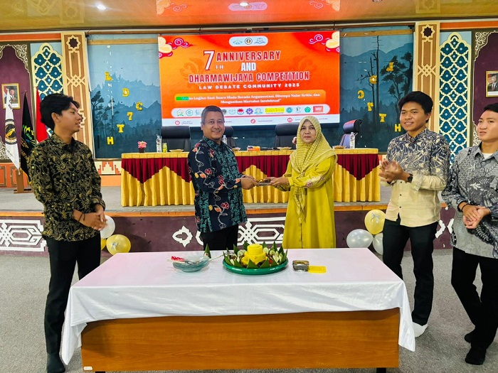 7th Anniversary LDC dan Dharmawijaya Competition 2025 Hadirkan Semangat Baru Are arena Logika Mahasiswa Fakultas Syariah